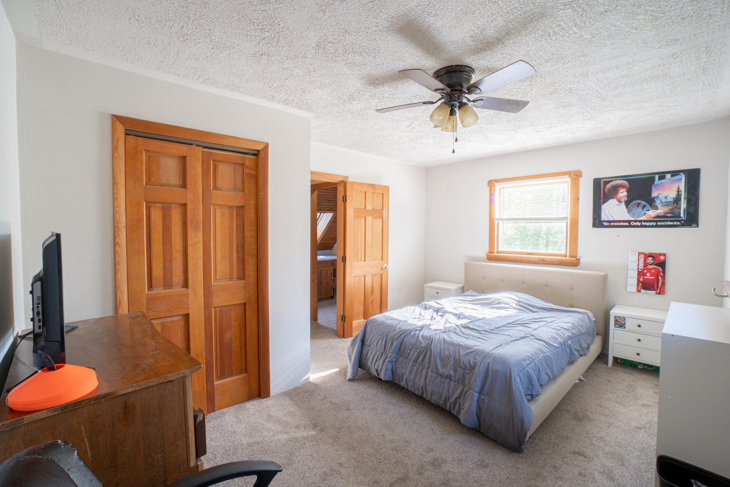 24 Autumn Lane Lincoln ME 04457