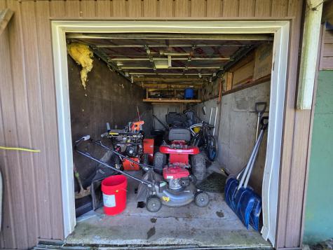 24 Autumn Lane Lincoln ME 04457