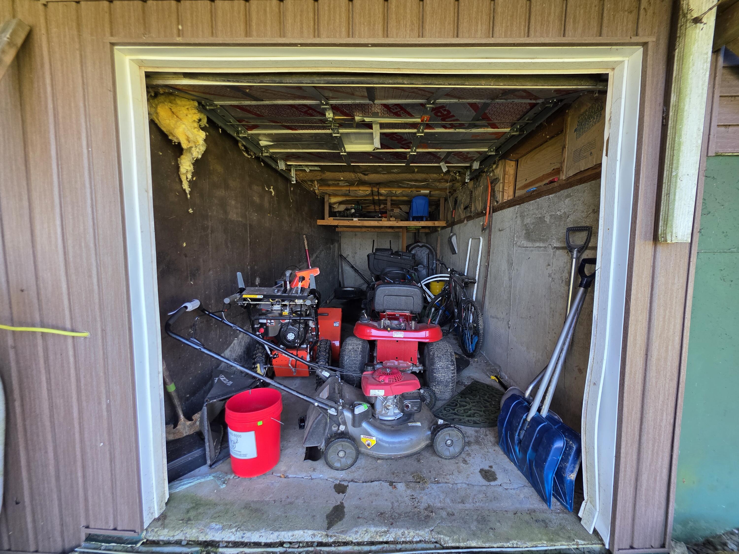 24 Autumn Lane Lincoln ME 04457