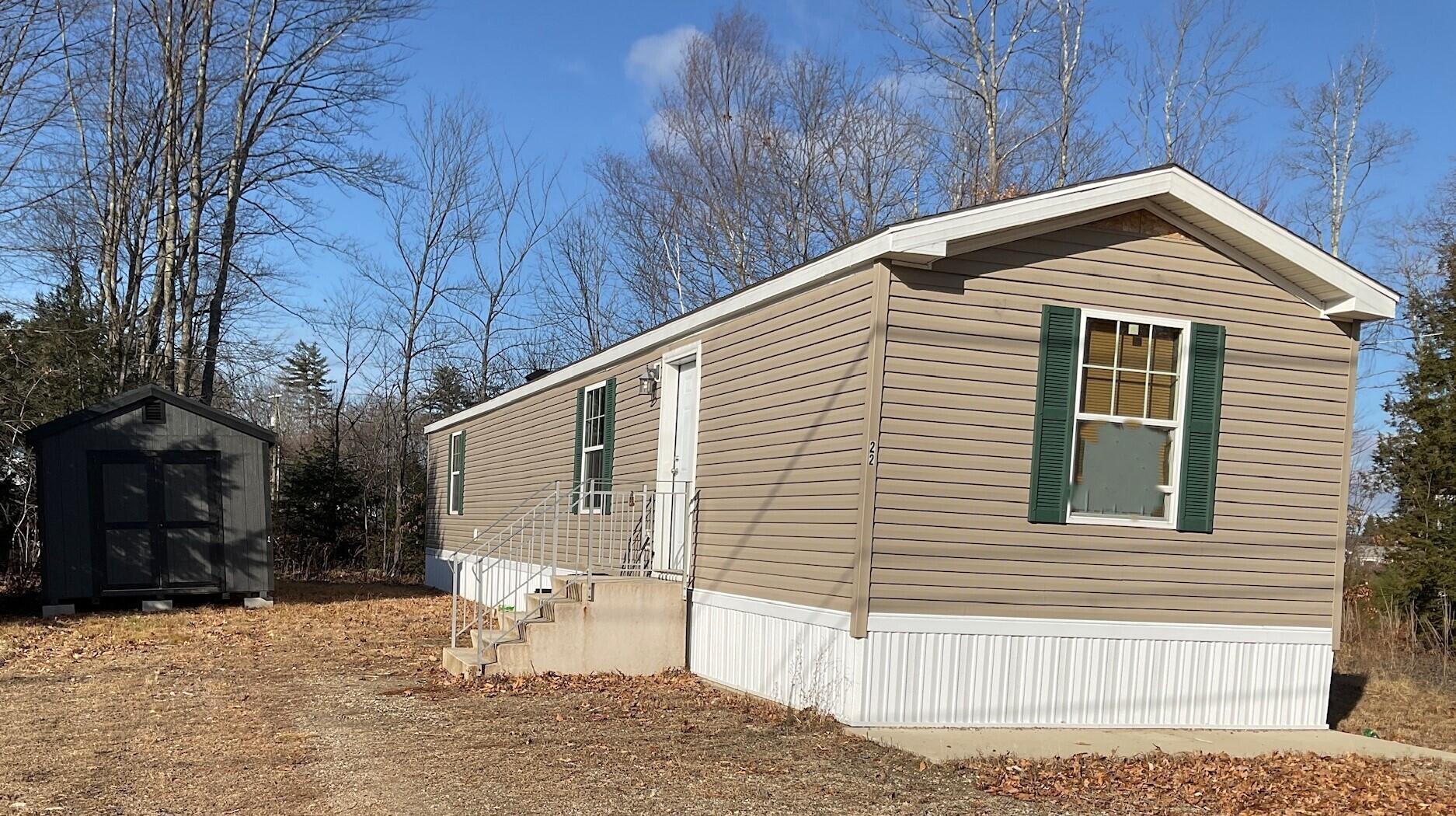 22 Leo Street Sanford ME 04073