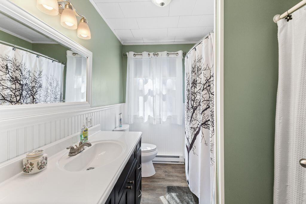 12 Mcdonald Avenue Ellsworth ME 04605