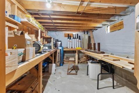 12 Mcdonald Avenue Ellsworth ME 04605