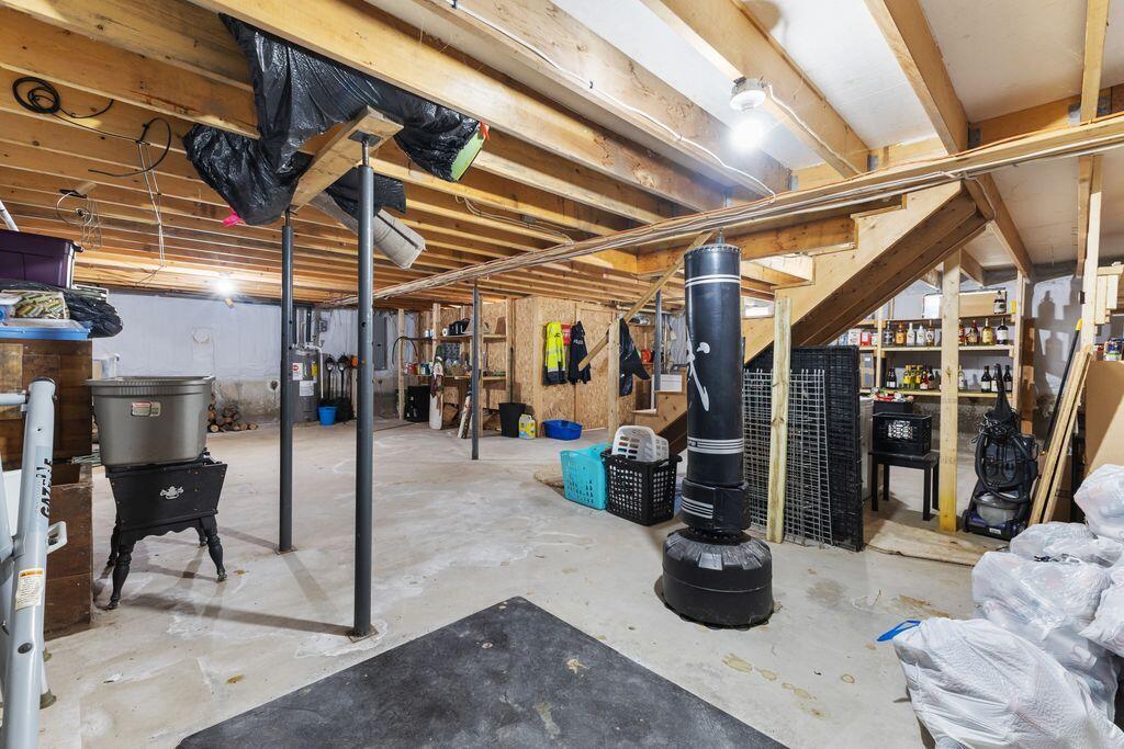 12 Mcdonald Avenue Ellsworth ME 04605