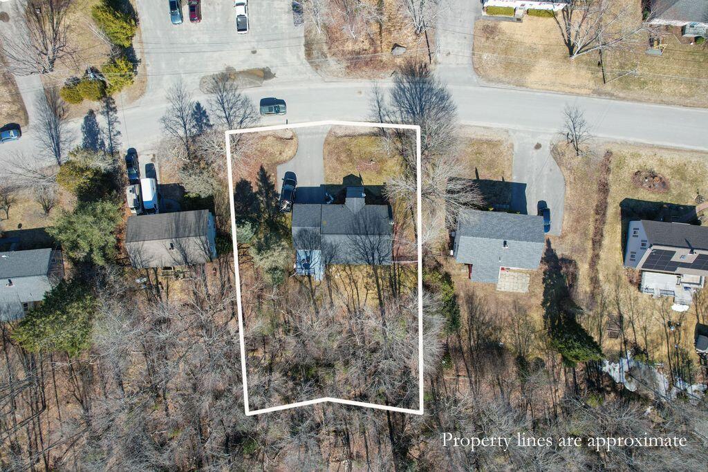 12 Mcdonald Avenue Ellsworth ME 04605