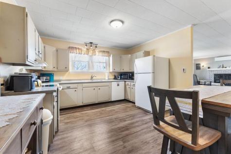 12 Mcdonald Avenue Ellsworth ME 04605