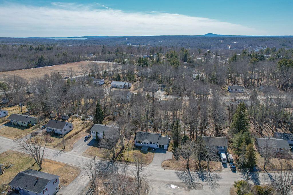 12 Mcdonald Avenue Ellsworth ME 04605