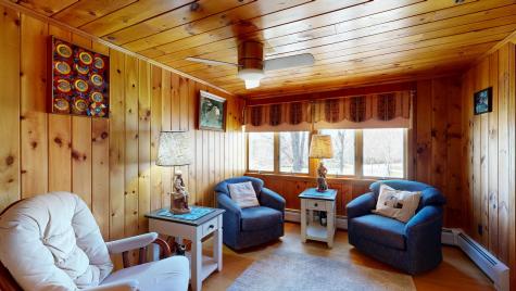 868 Paris Road Hebron ME 04238
