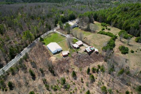 868 Paris Road Hebron ME 04238