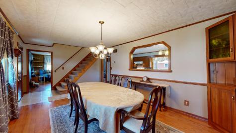 868 Paris Road Hebron ME 04238