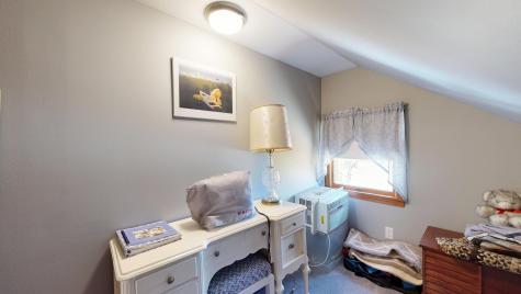 868 Paris Road Hebron ME 04238