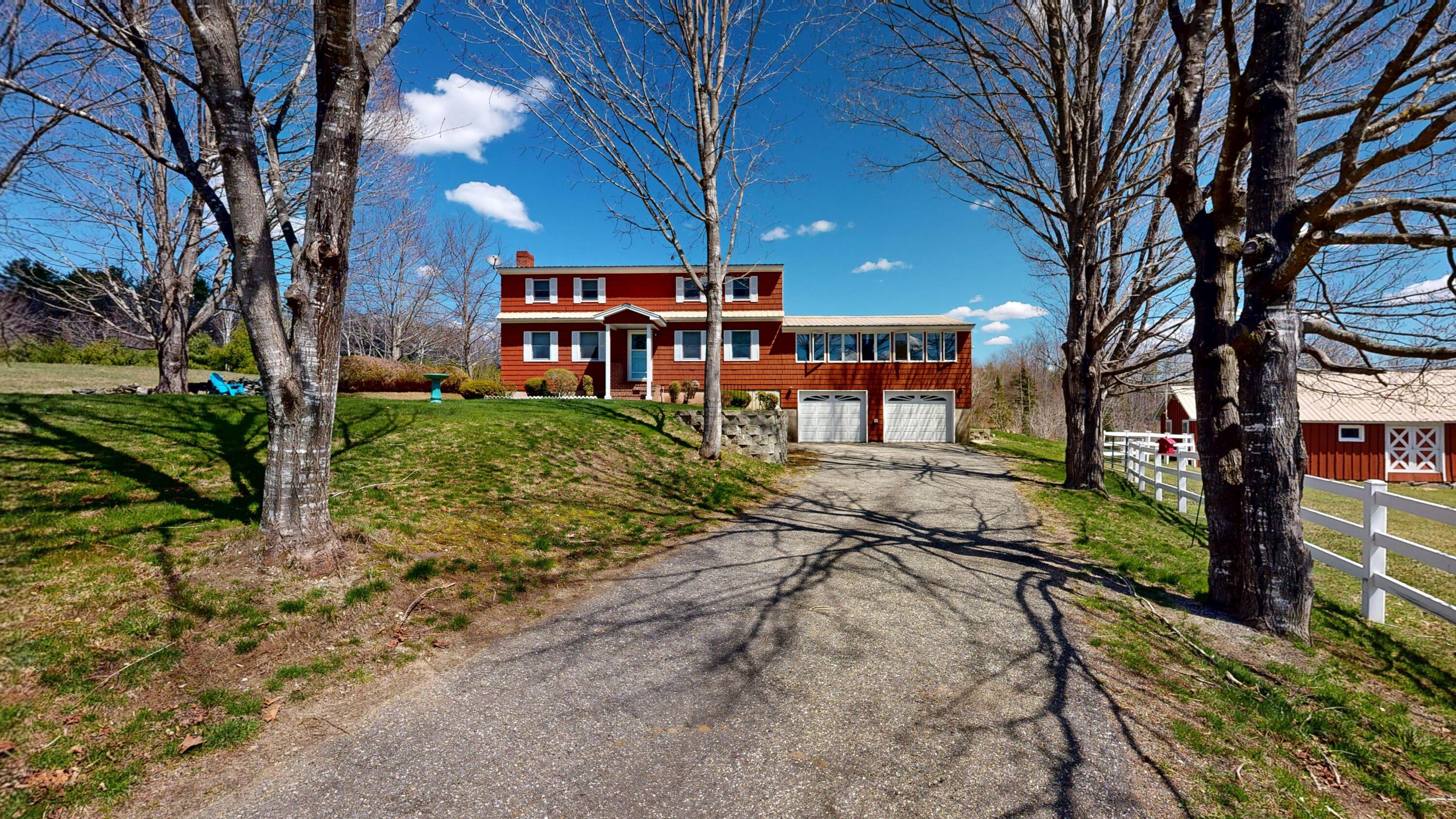 868 Paris Road Hebron ME 04238