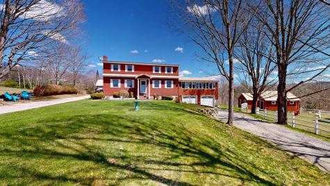 868 Paris Road Hebron ME 04238