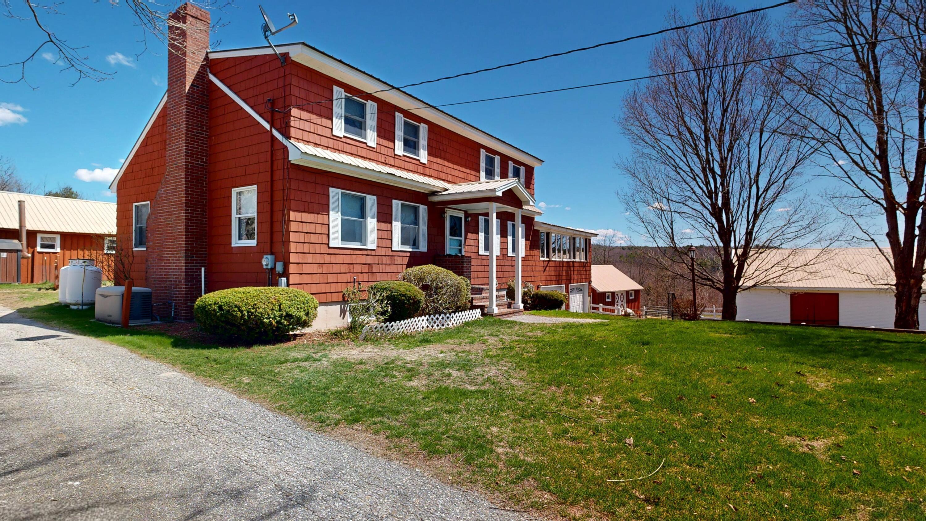 868 Paris Road Hebron ME 04238
