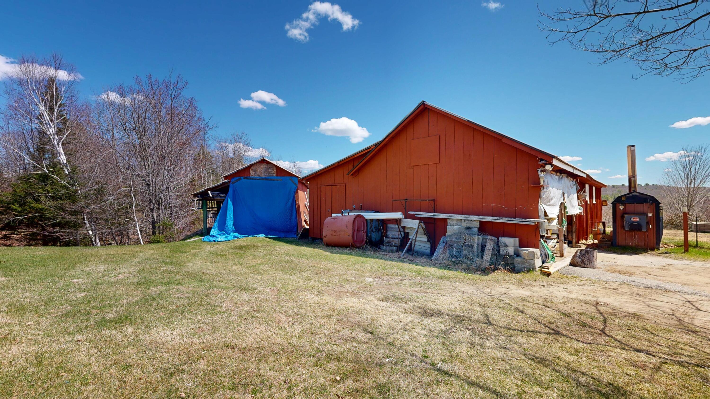 868 Paris Road Hebron ME 04238