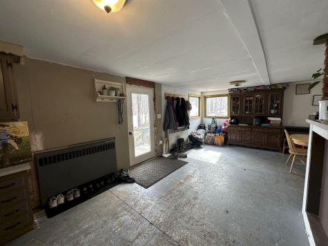 538 Us Route 2 West Wilton ME 04294