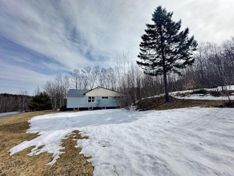 538 Us Route 2 West Wilton ME 04294