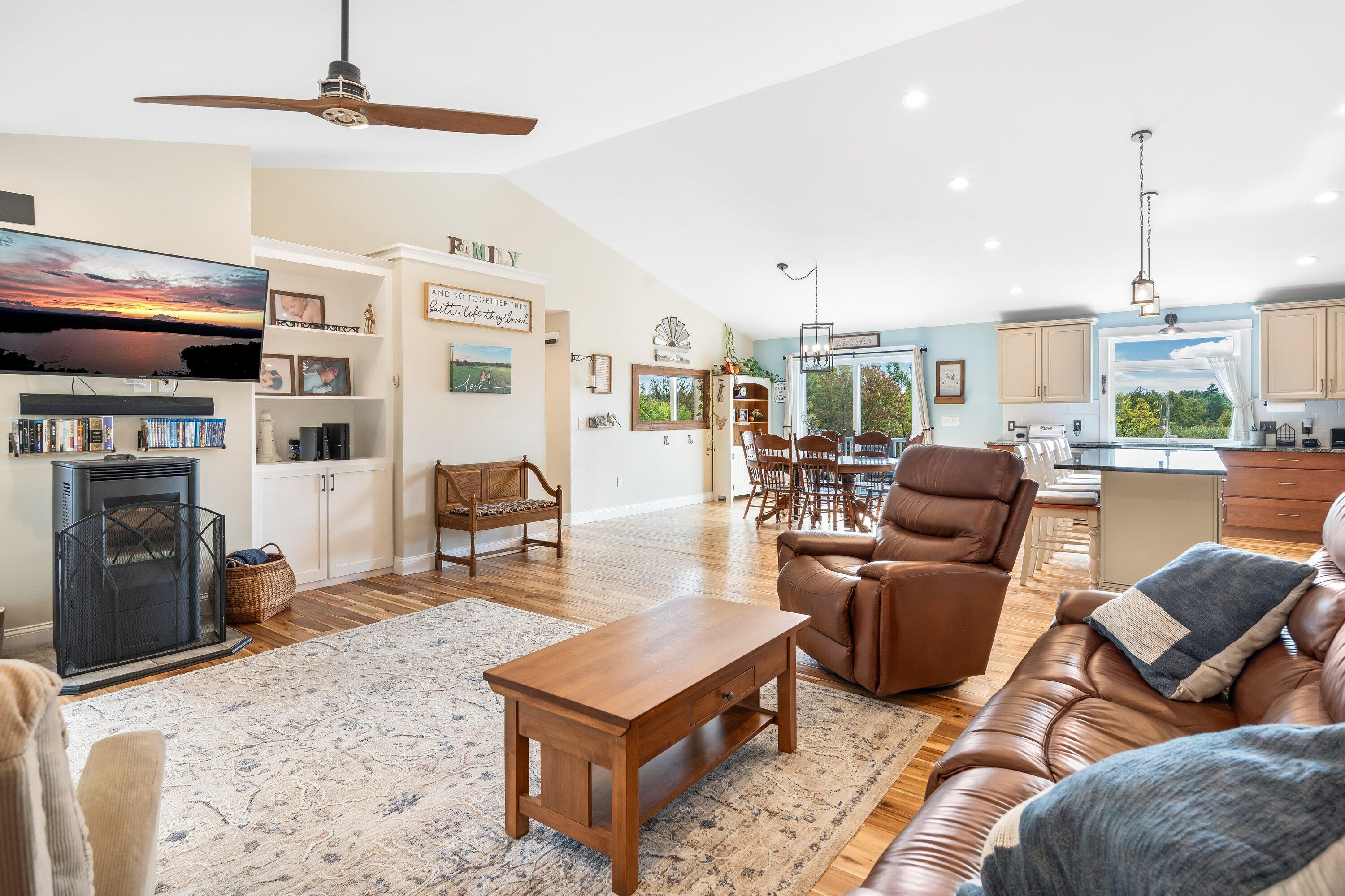 105 King Road Lisbon ME 04250