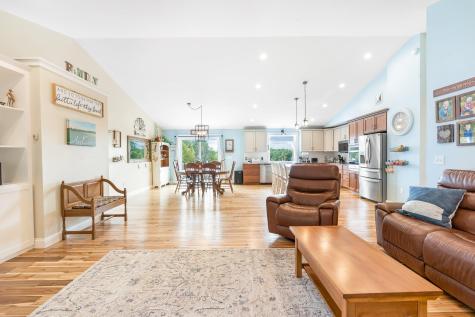 105 King Road Lisbon ME 04250