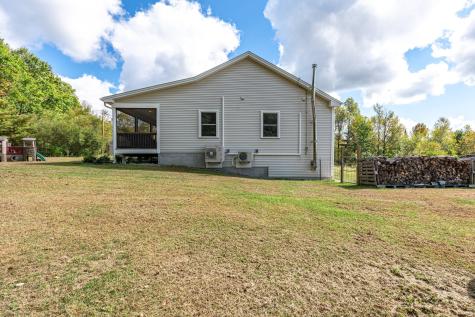 105 King Road Lisbon ME 04250