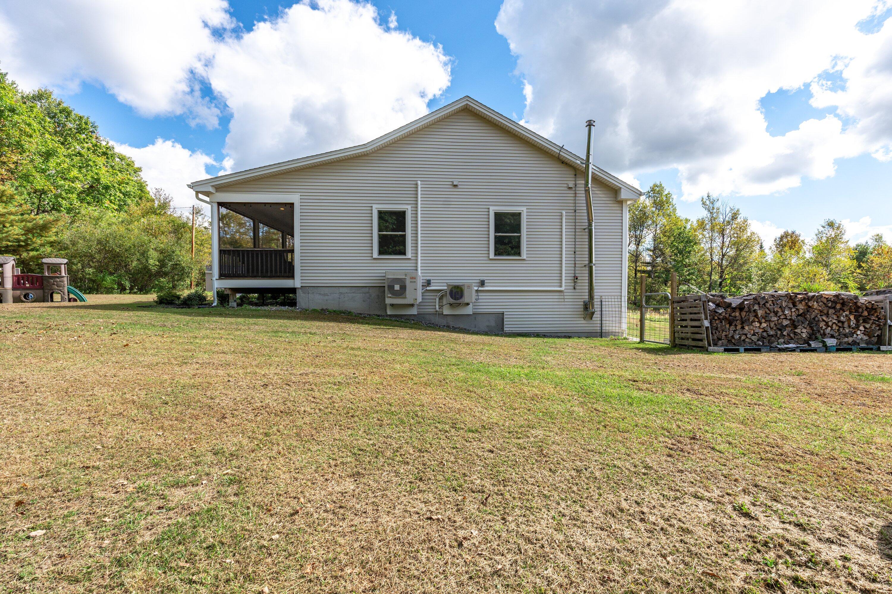 105 King Road Lisbon ME 04250