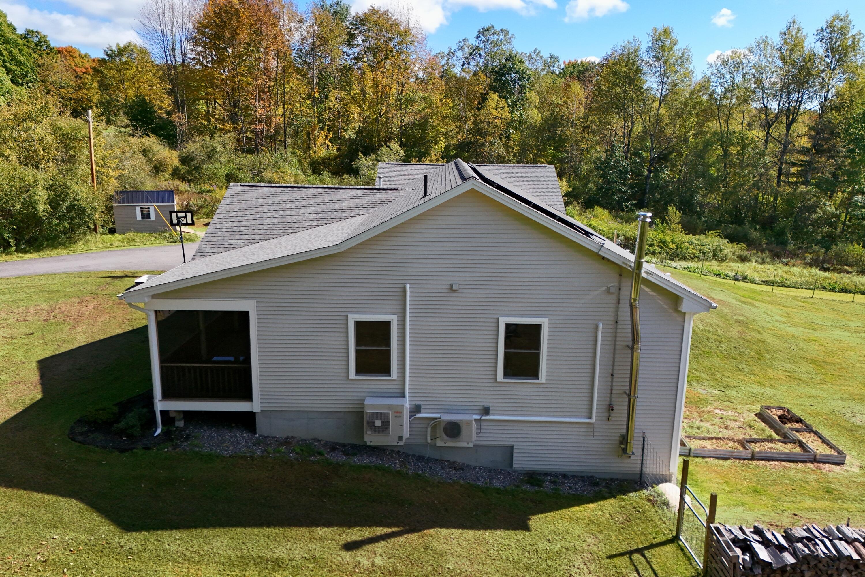 105 King Road Lisbon ME 04250