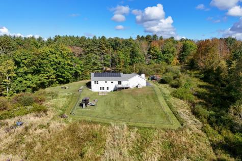 105 King Road Lisbon ME 04250