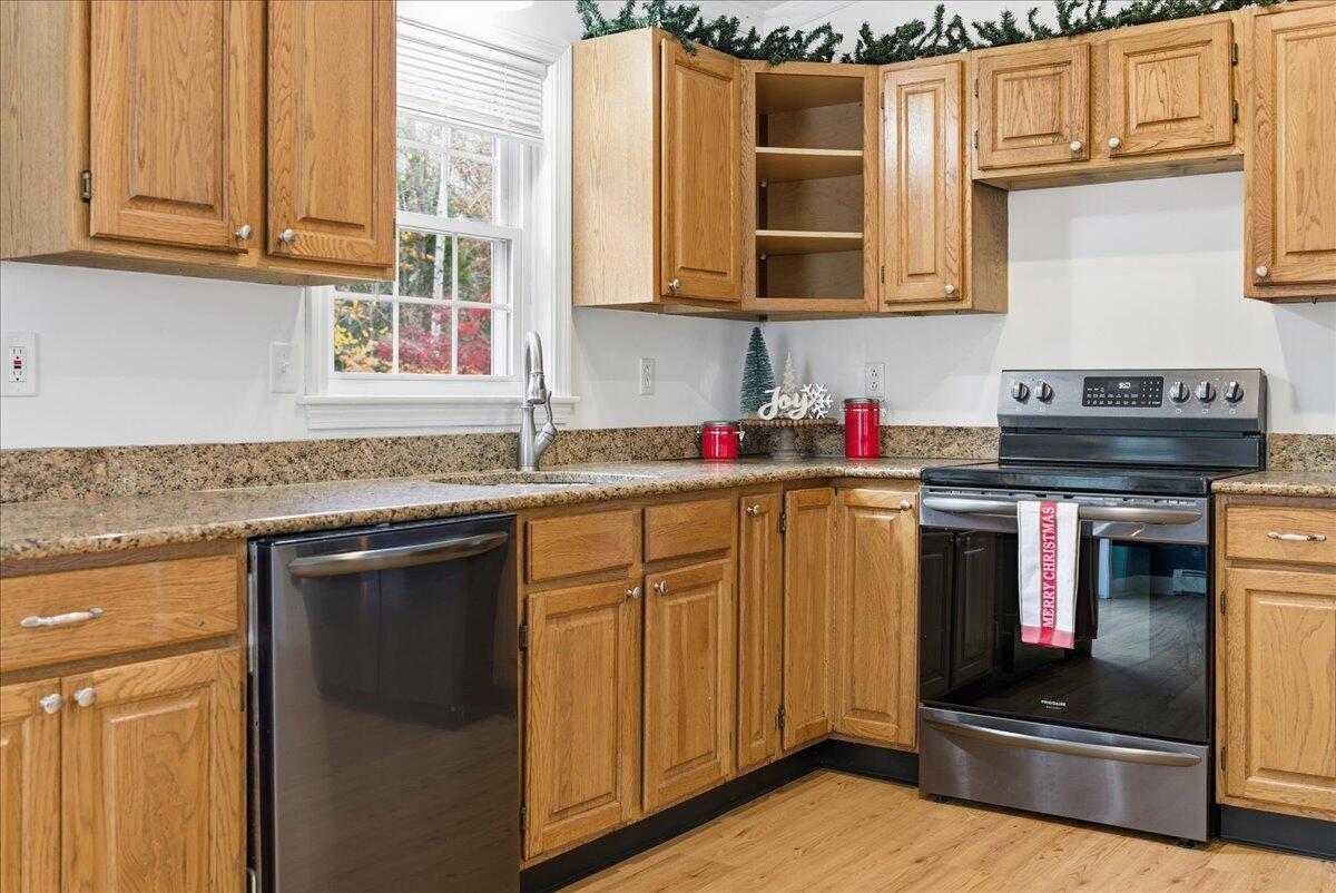 568 Plains Road Poland ME 04274