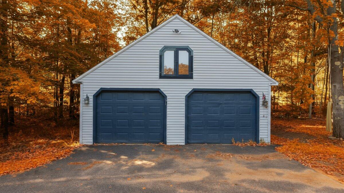 568 Plains Road Poland ME 04274