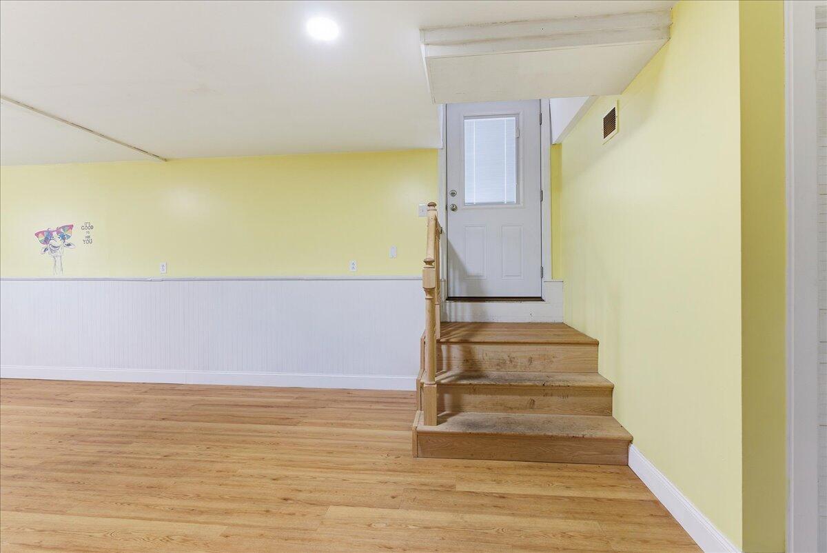 568 Plains Road Poland ME 04274