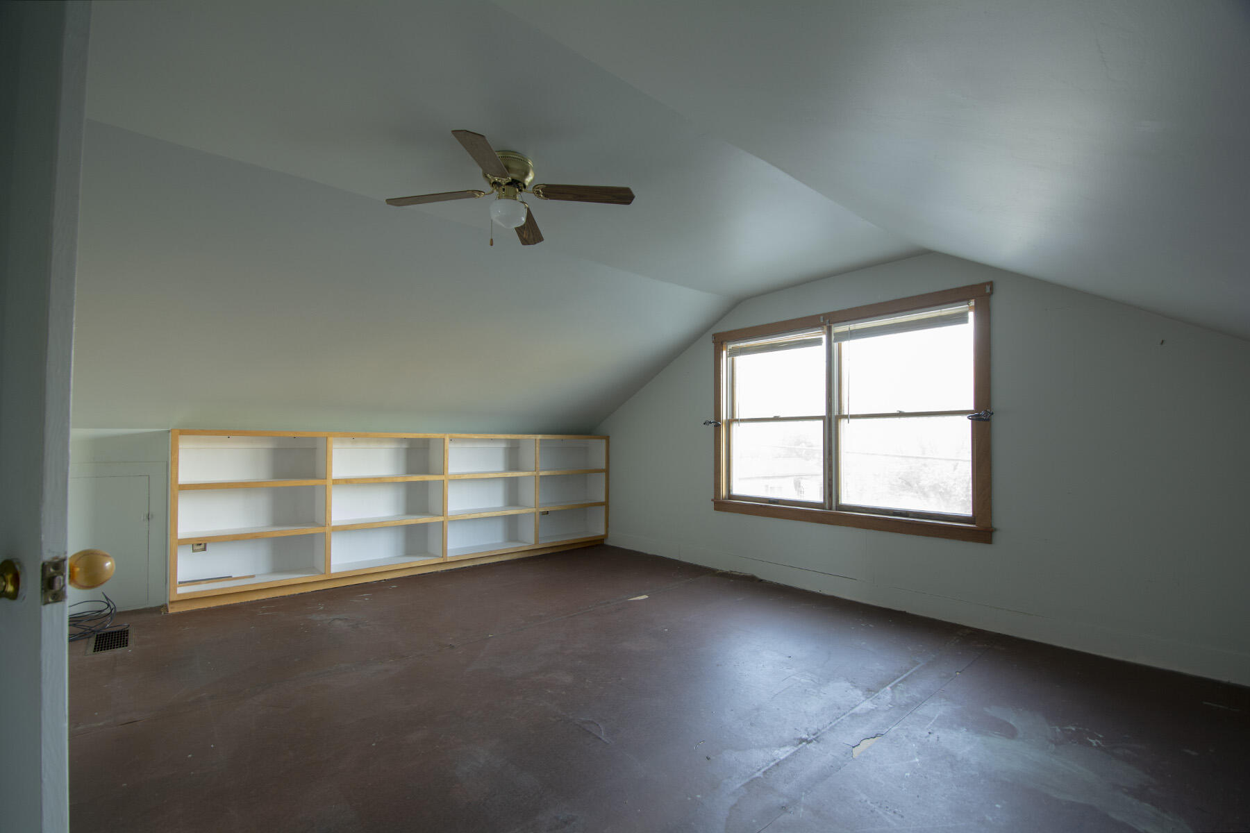 13 Mcclellan Street Lisbon ME 04250