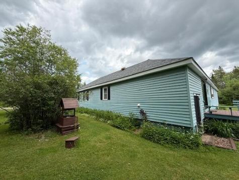 2077 South Princeton Road Baileyville ME 04694