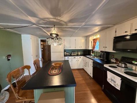 2077 South Princeton Road Baileyville ME 04694