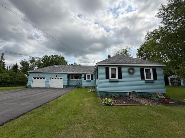 2077 South Princeton Road Baileyville ME 04694