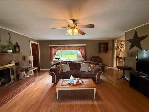 2077 South Princeton Road Baileyville ME 04694