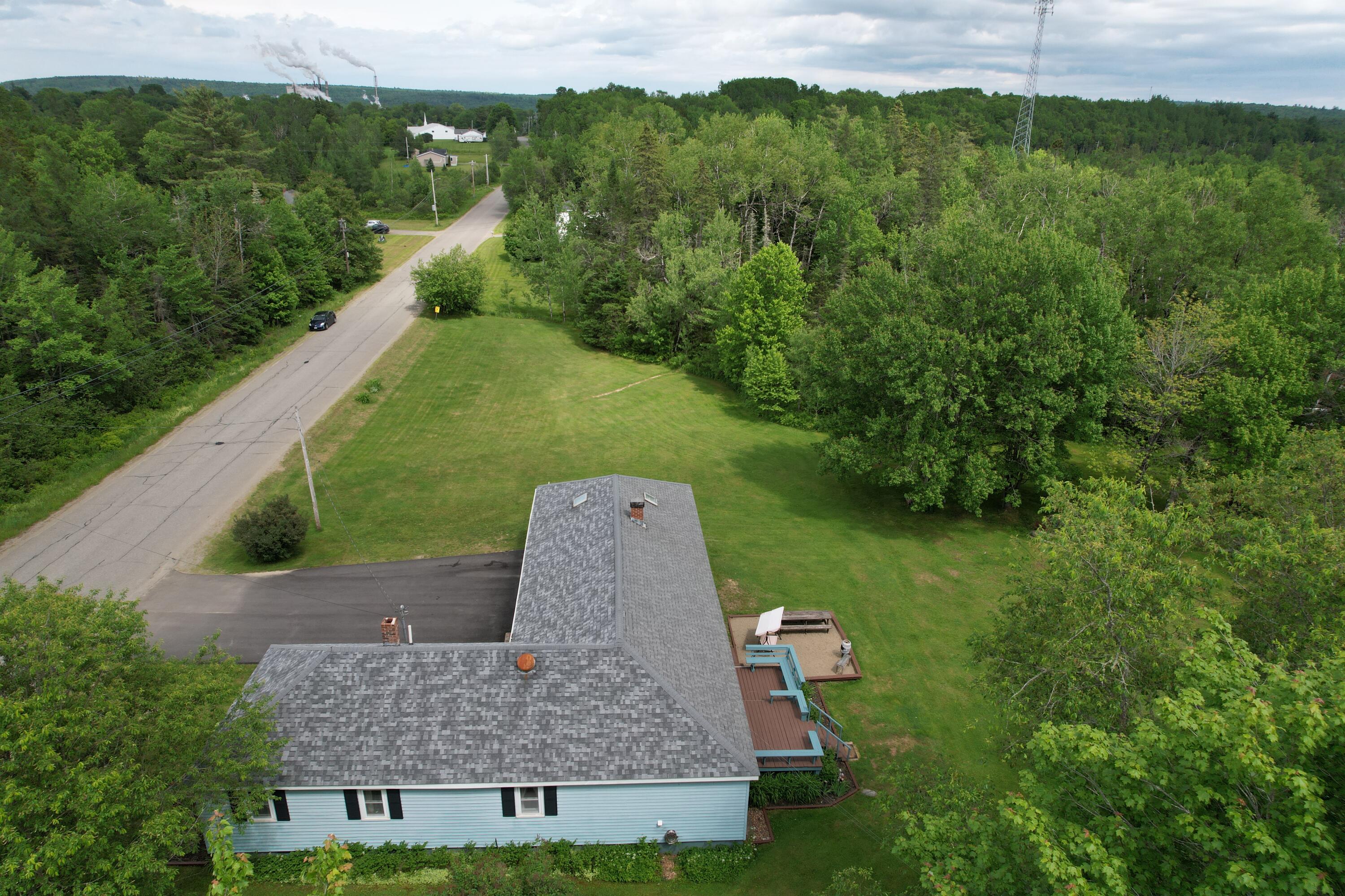 2077 South Princeton Road Baileyville ME 04694