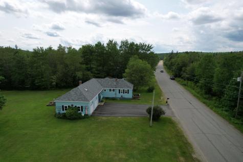 2077 South Princeton Road Baileyville ME 04694