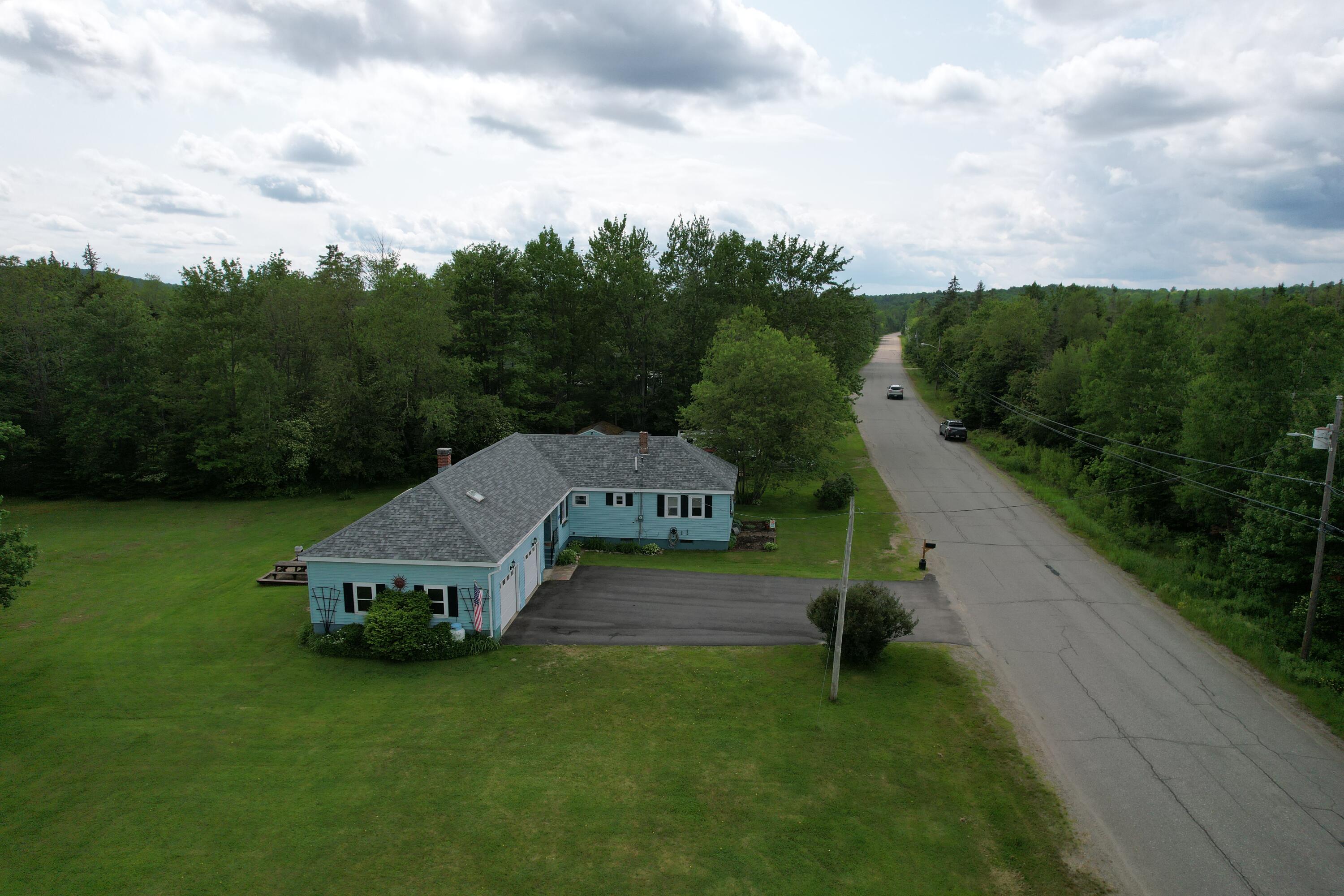 2077 South Princeton Road Baileyville ME 04694