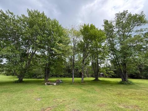 2077 South Princeton Road Baileyville ME 04694