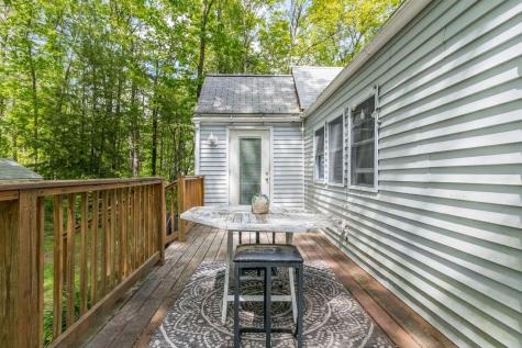 5 Coles Village Road Falmouth ME 04105