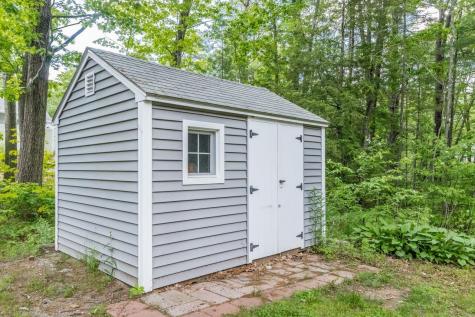 5 Coles Village Road Falmouth ME 04105