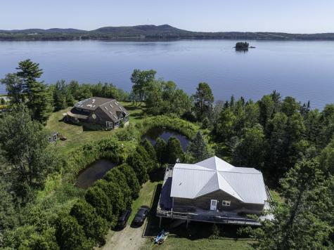 27 Us Route One Robbinston ME 04671