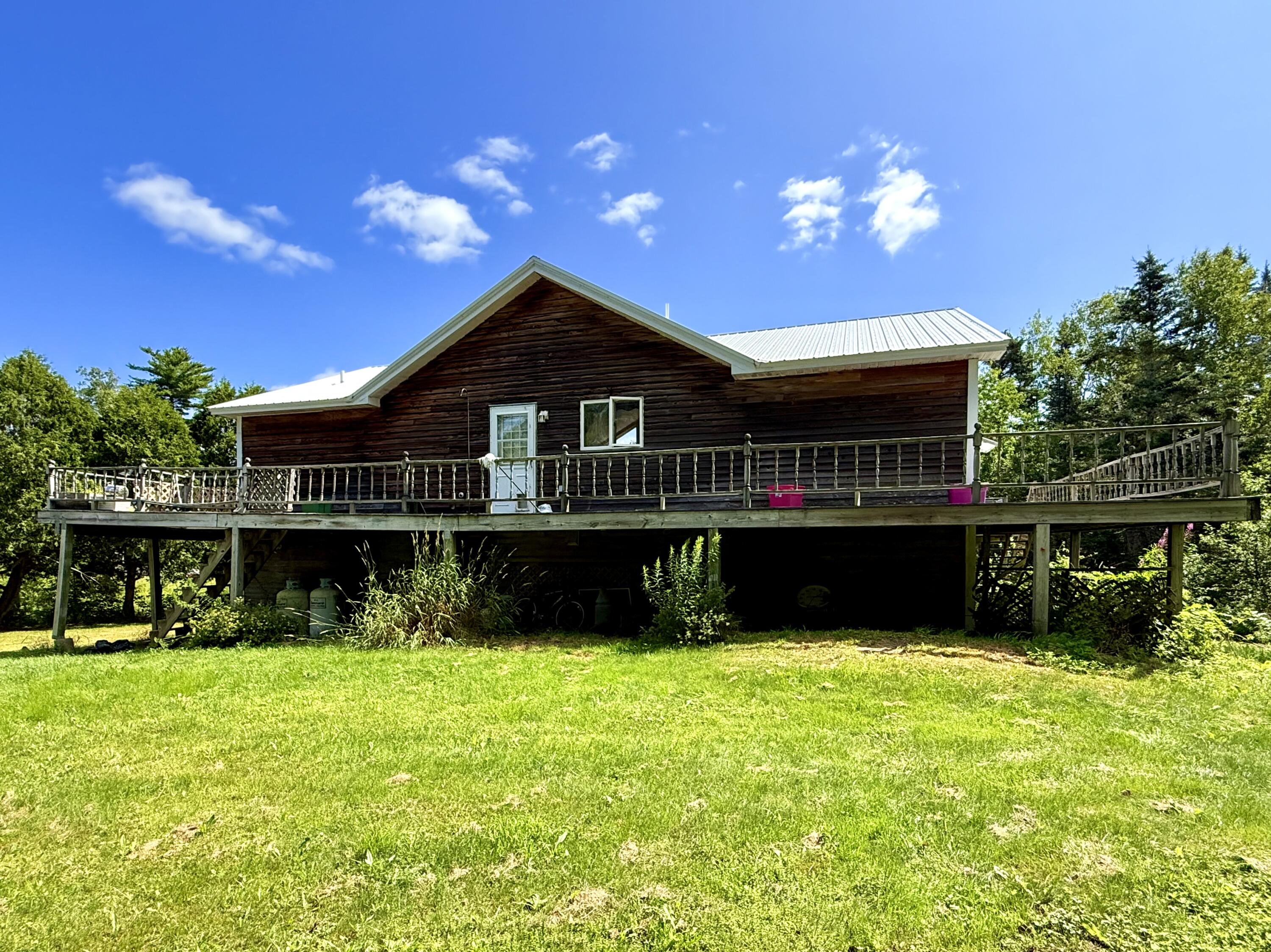 27 Us Route One Robbinston ME 04671