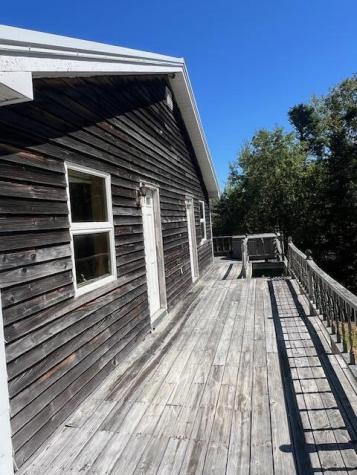 27 Us Route One Robbinston ME 04671