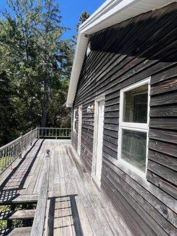 27 Us Route One Robbinston ME 04671