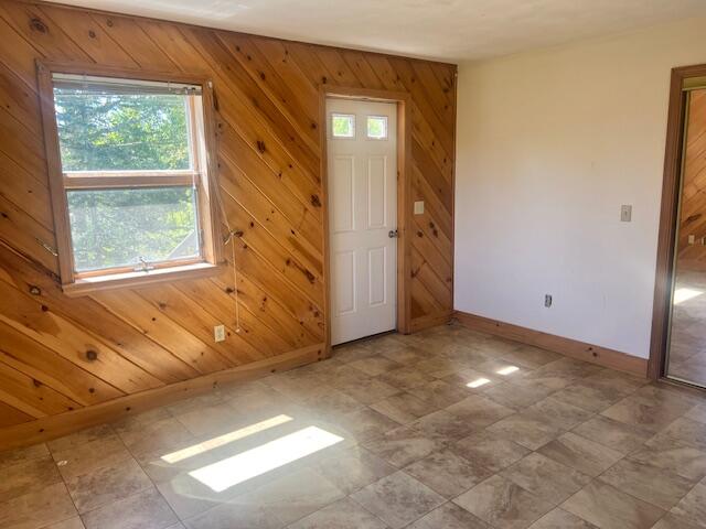 27 Us Route One Robbinston ME 04671