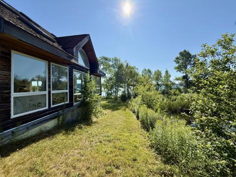 27 Us Route One Robbinston ME 04671