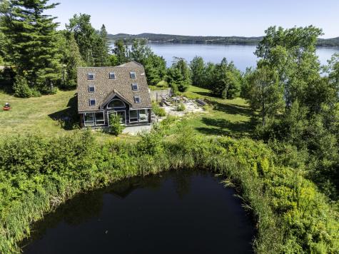 27 Us Route One Robbinston ME 04671