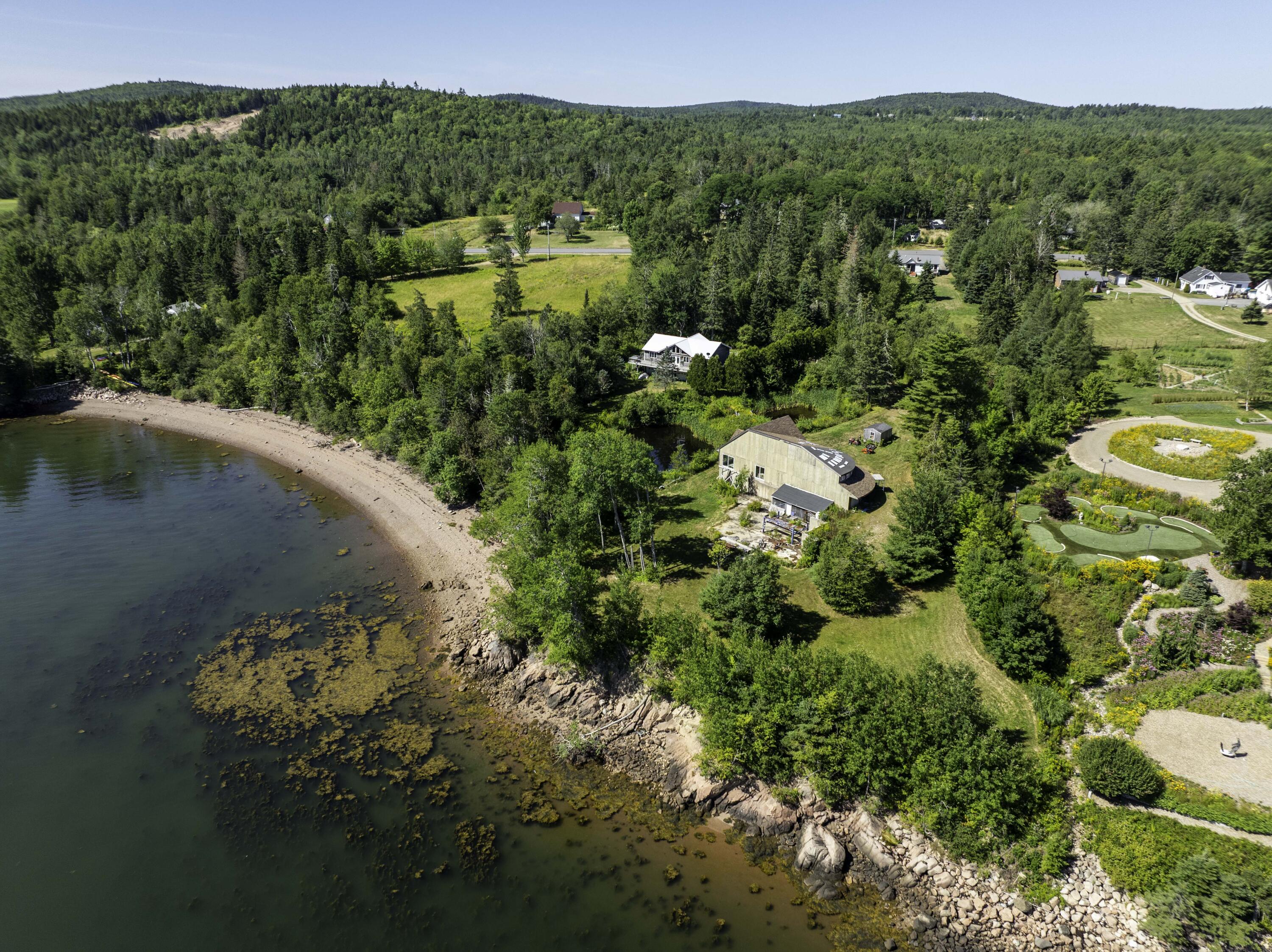 27 Us Route One Robbinston ME 04671