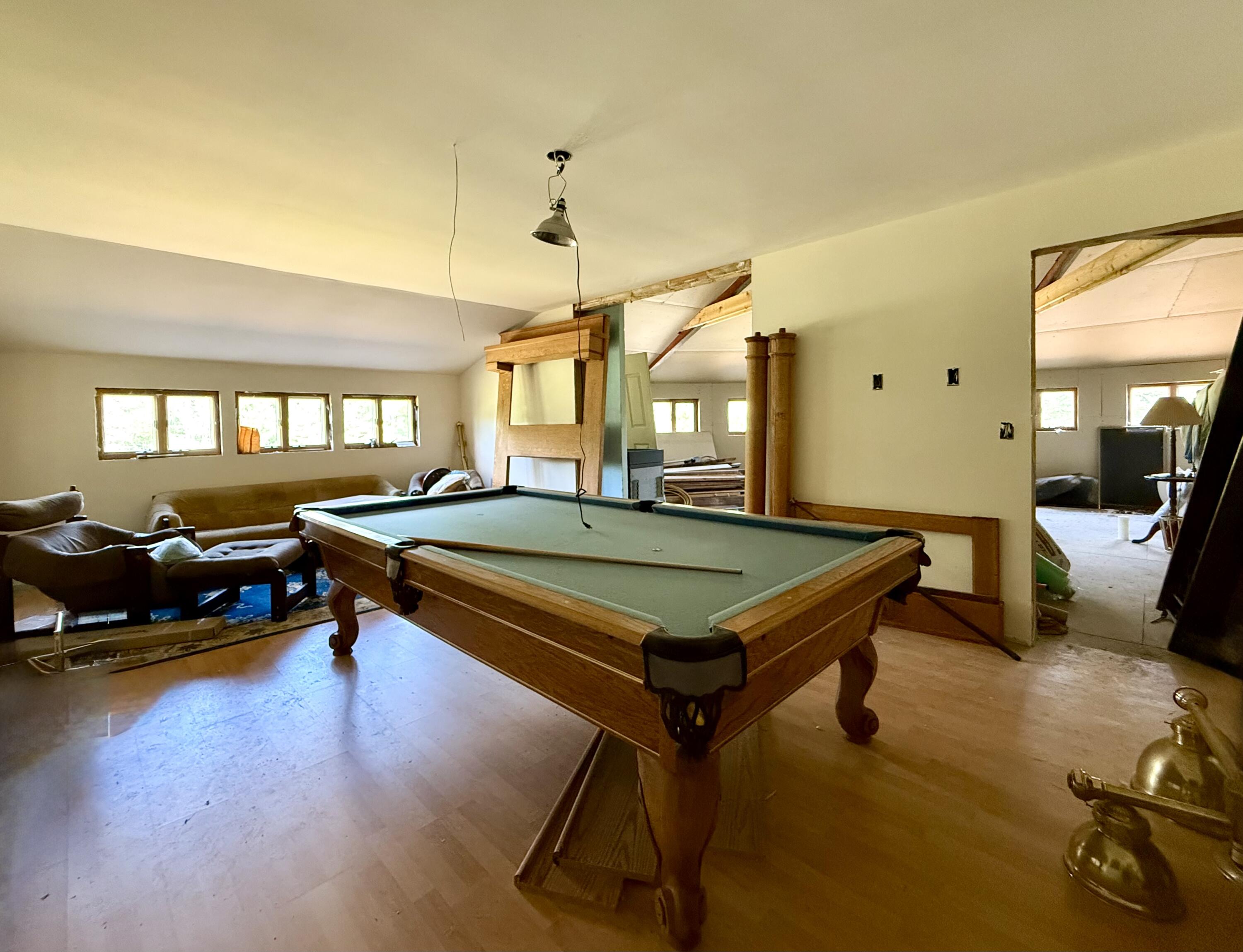 27 Us Route One Robbinston ME 04671