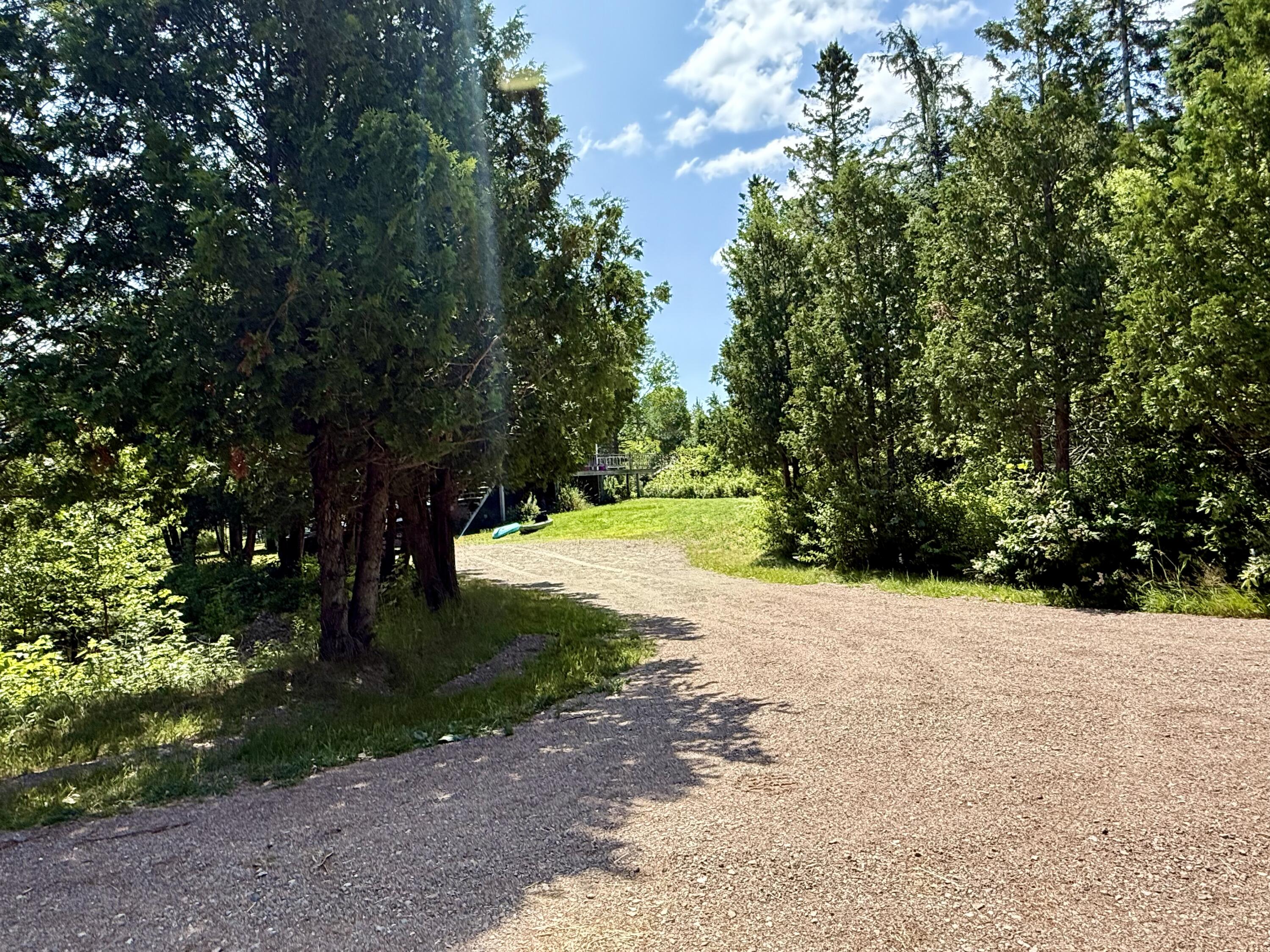 27 Us Route One Robbinston ME 04671